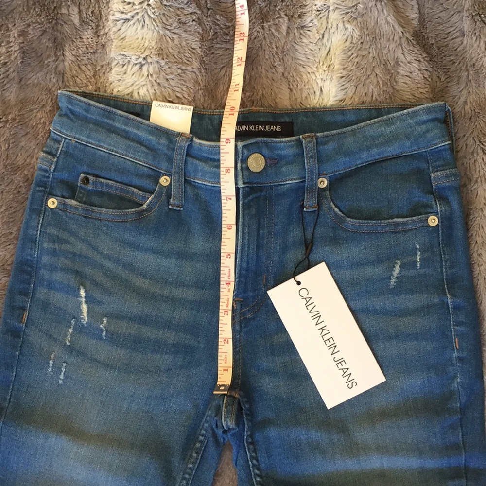 Brand New!! Calvin Klein Skinny Jeans! - Picture 6 of 12